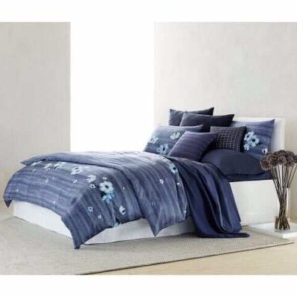$375.00 Calvin Klein Queen Duvet Cover 100% Sateen - Picture 1 of 4